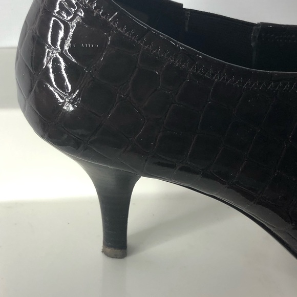 New Woman’s Iflex by Anne Klein Shoes in Brown ! - Picture 5 of 10